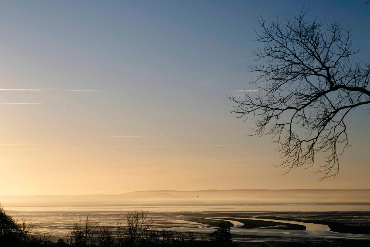 Apartament Bronllys Farm Coastal Self-Catering Llanelli Zewnętrze zdjęcie